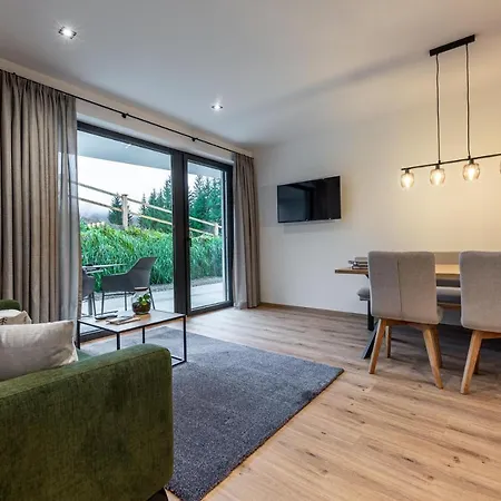 Waldnest * Kitzbühel