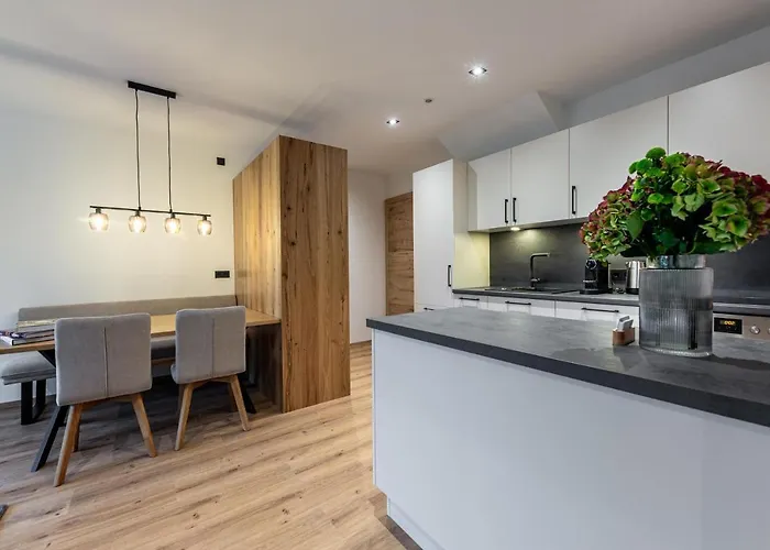 Waldnest * 基茨比厄尔